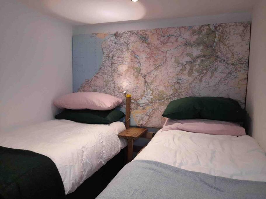 The Walkers' Cwtch Apartment Ffestiniog Exterior photo